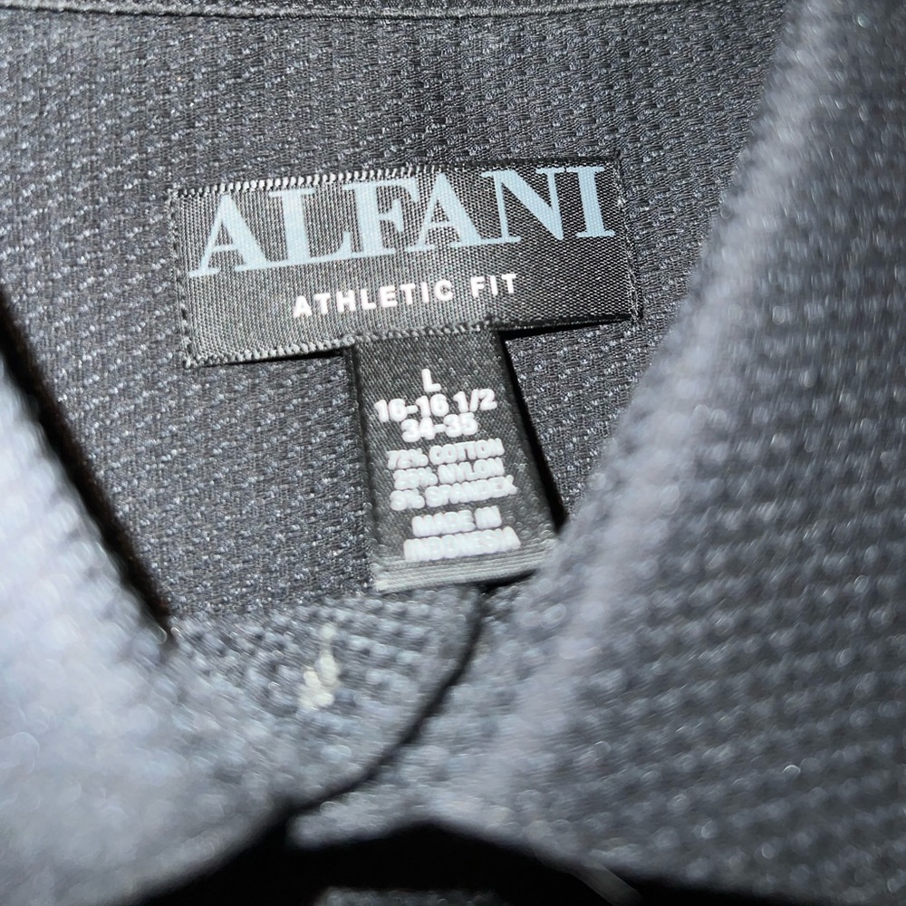 Alfani Men’s slim fit dress shirt